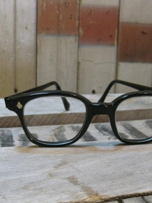 vintage hornrim glasses